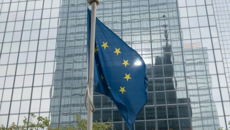 Alertă Informativă: Sugestiile ECOFIN pentru reducerea deficitului. Termenul limită pentru raportul României privind progresele realizate.