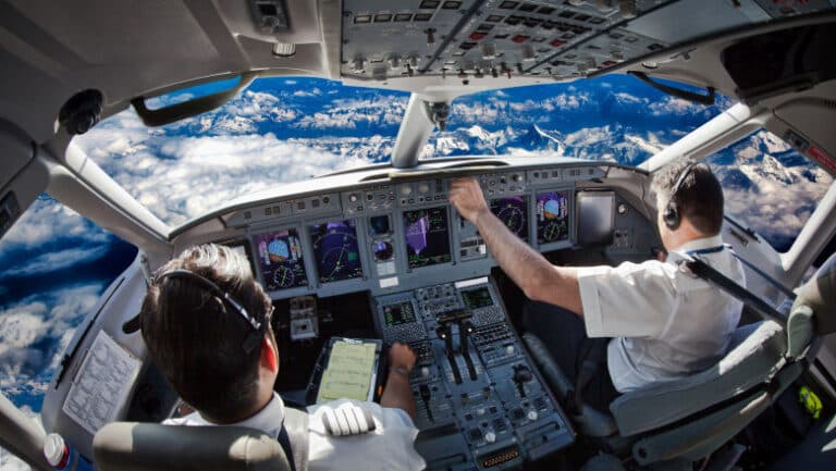 O firmă din Germania dă startul construcției unei unități de producție pentru componente aviatice într-o comună românească: când va începe fabricarea?