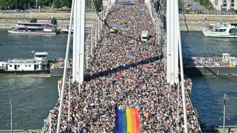 Autoritățile ungare declară că nu vor investiga persoanele implicate în parada Pride de la Budapesta.