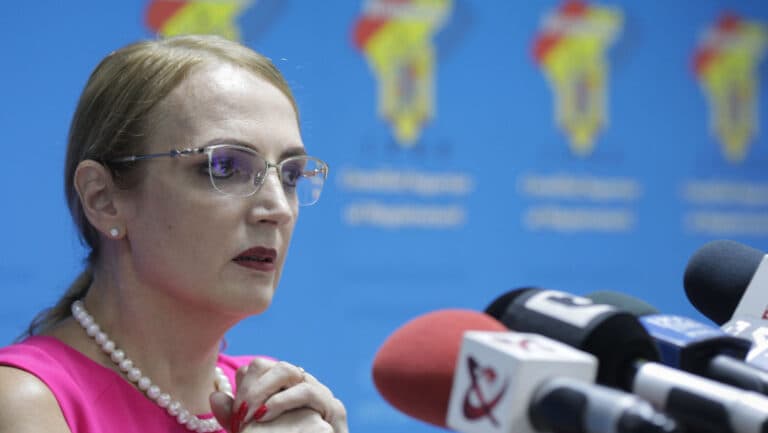 Președintele confirmă numirea Liei Savonea în fruntea Înaltei Curți, cu condiția ca Alina Corbu să renunțe la cererea de pensionare