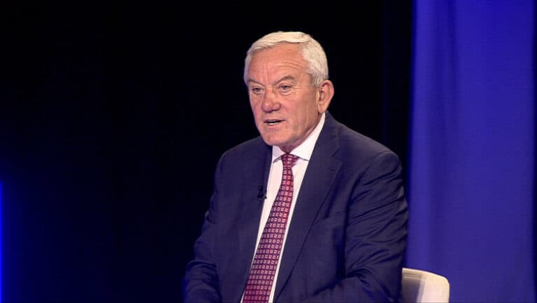 PSD Buzău admonestează primarul social-democrat Constantin Toma: „Discuțiile despre divergențe ar trebui să rămână în interiorul partidului, nu în fața tuturor.”