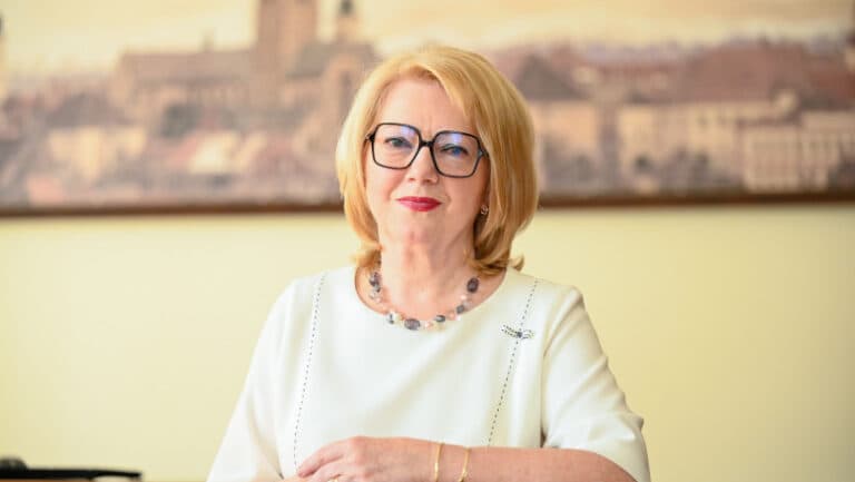 Răspunsul primarului Astrid Fodor din Sibiu la acuzațiile de colaborare cu Securitatea: „Nu am avut astfel de legături.”