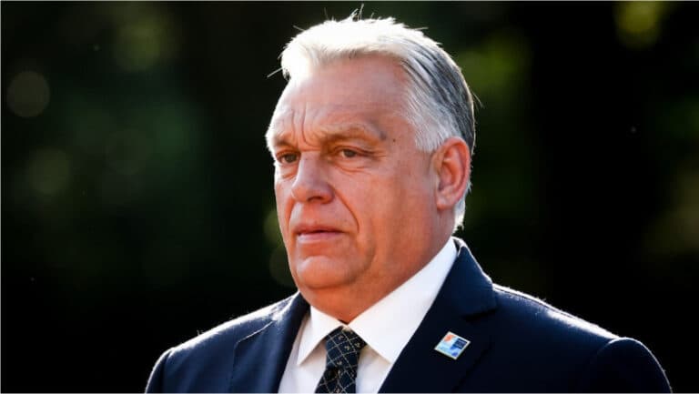 Viktor Orbán se confruntă cu o criză economică care amenință stabilitatea regimului său: „Ungaria se află într-un cerc vicios.”