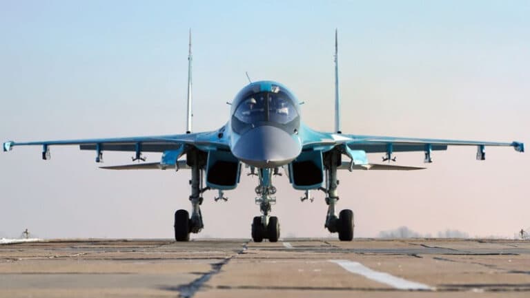 Rușii admit că au pierdut un avion Su-34, utilizat frecvent în Ucraina pentru atacurile cu bombe ghidate.