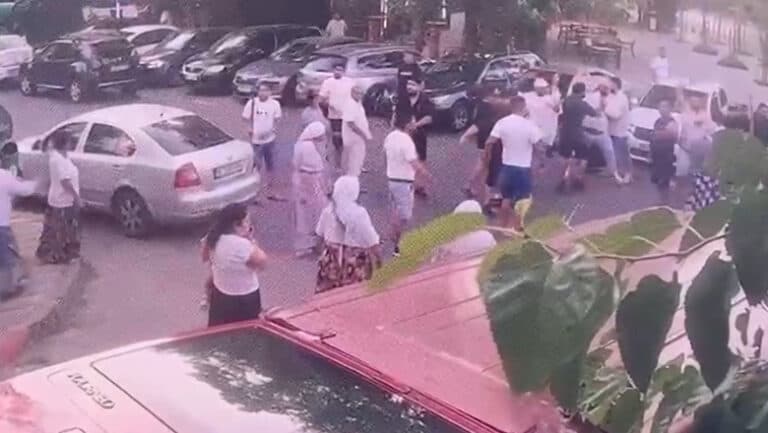 Violențe necontrolate în fața Spitalului Universitar din București: șase arestări și 18 sancțiuni aplicate.