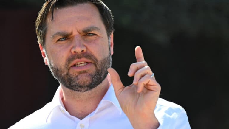 Senatul american a dat undă verde, cu greu, propunerii grandioase a lui Trump, cu un vot crucial din partea vicepreședintelui JD Vance.