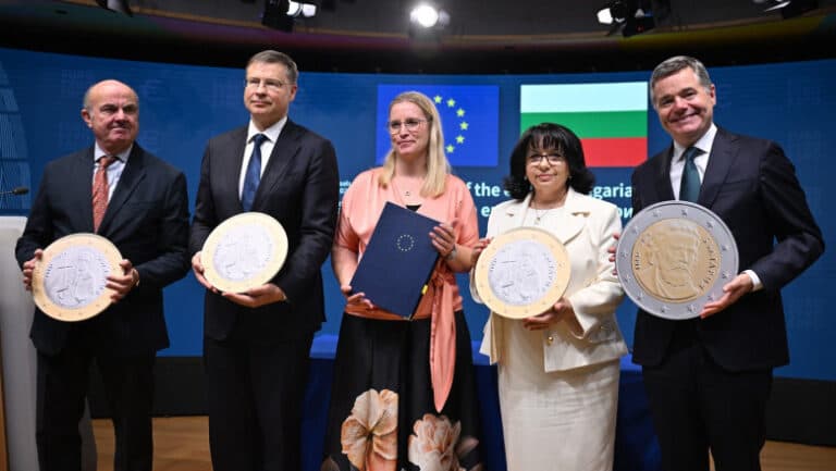 Spionajul rus, un obstacol în calea Bulgariei spre integrarea în zona euro.
