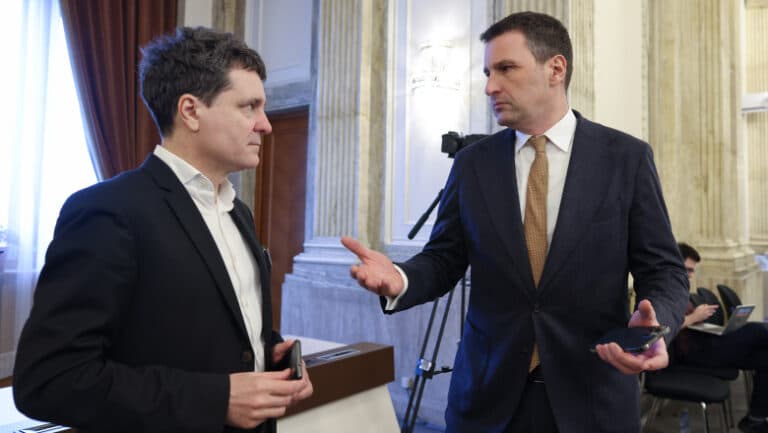 Tanczos Barna dezvăluie că Nicușor Dan a fost ferm în privința nemajorării TVA-ului. Ce opțiuni au fost avansate, dar nu au găsit suport.