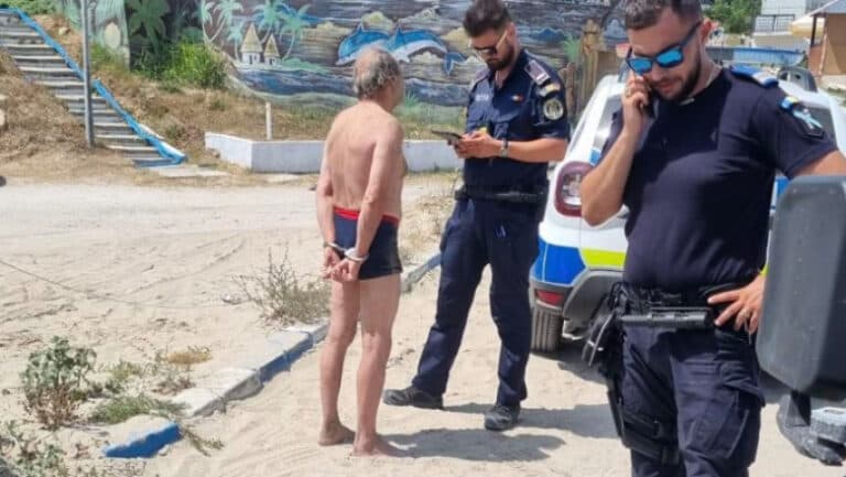 Turist sancționat și reținut la Eforie pentru scandal provocat după ce salvamarii l-au salvat din ape interzise