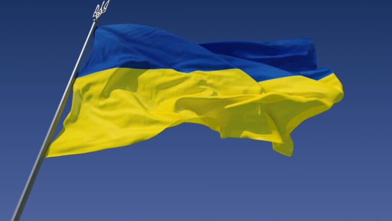 Ucraina aduce acasă 43 de cetățeni deportați de Rusia, eliberându-i din condiții inumane la granița cu Georgia.