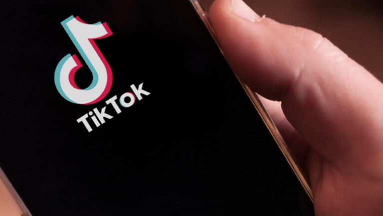 Un colos financiar se distanțează de alianța care discută achiziția TikTok în Statele Unite.