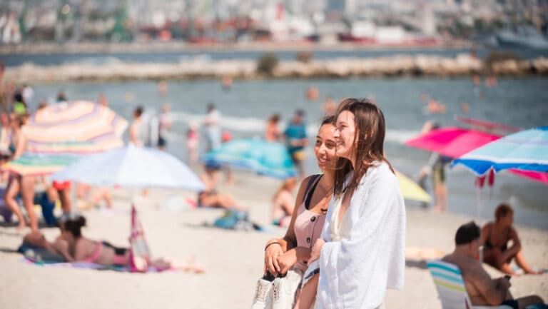 Românii domină turismul bulgăresc: un turist din trei este din România, cu aproape 250.000 de vizitatori în iunie
