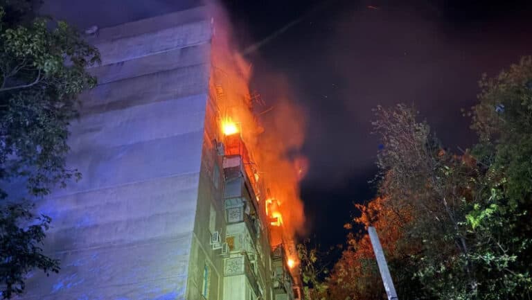 Atac devastator cu drone asupra Odesei: o victimă și distrugeri semnificative ale infrastructurii civile.