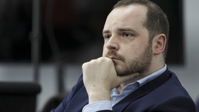 Trei Nuci și Impactul Lor Asupra Construirii Spitalului Finanțat din PNRR: Lămuririle Ministrului Alexandru Rogobete