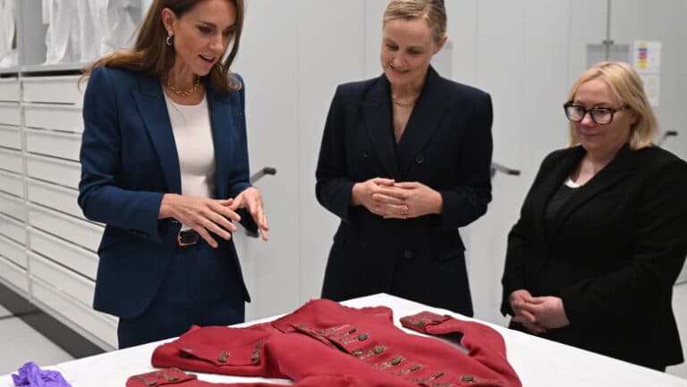 Kate Middleton inaugurează o expoziție fascinantă la un muzeu londonez: descoperă piesele de colecție prezentate