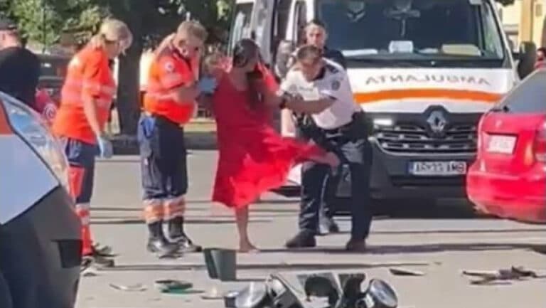 Șoferiță în stare de ebrietate provoacă un accident, lăsând o femeie și doi copii răniți, apoi este reținută după o ieșire nervoasă.