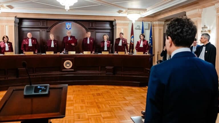 Președintele Dan, „privitor” la spectacolul pensiilor de la CCR: „Plătim acum pentru legi foarte, foarte slabe.”