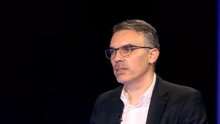 Remus Ștefureac demontează iluzia vieții idilice din comunism: „Mâncarea era plină de neplăceri.”