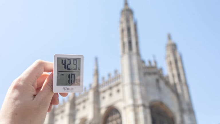 Furtună de caniculă în Europa: temperaturi de 40 de grade la umbră și dezastre naturale în Cehia, Grecia, Turcia și Spania.