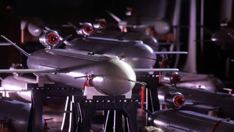 Volodimir Zelenski își propune un nou standard în apărarea națională: „Este esențial să lansăm 1.000 de drone interceptoare zilnic.”