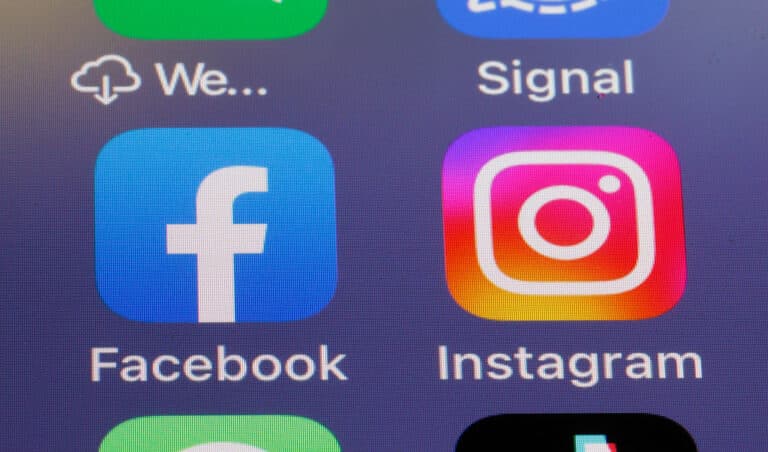 Zuckerberg: Inteligența Artificială a extins timpul petrecut pe Facebook și Instagram în trimestrul al doilea