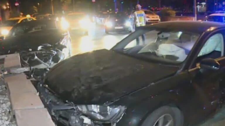 Coliziune devastatoare într-o intersecție aglomerată din București: o mamă și bebelușul ei de 5 luni, printre cei afectați