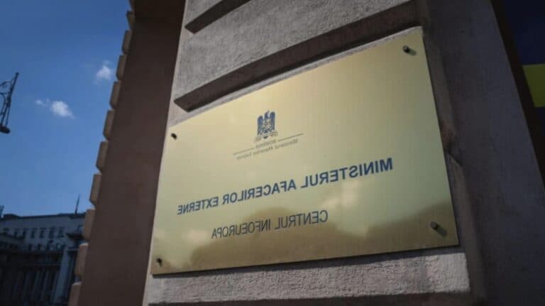 Acuzații surprinzătoare în mijlocul crizei! Ministerul de Externe, sute de angajări fără selecție oficială