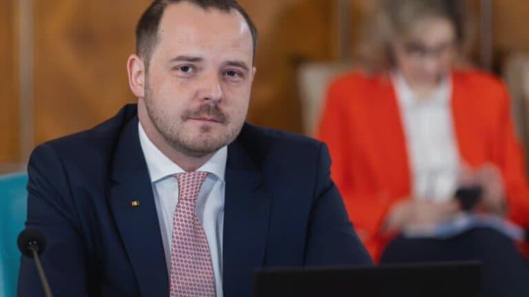 Alexandru Rogobete: Denunț ferm al atacului rasist asupra unui muncitor străin în România