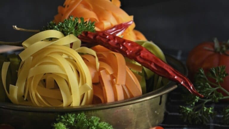 Alimente de evitat la micul dejun: riscuri pentru sănătatea stomacului tău