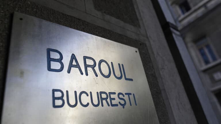 Avocații denunță „vorbirea discriminatorie” care subminează justiția. UNBR: „Schimbările în sistemul judiciar au devenit o constantă.”