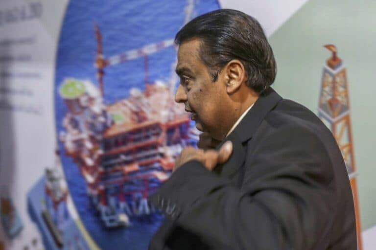 Miliardarul Ambani colaborează cu Google și Meta pentru a construi fundația AI a Indiei