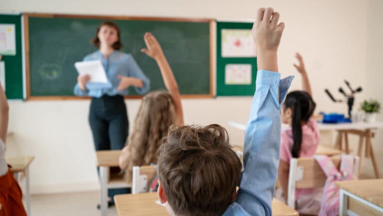 Înscrierile pentru programul „Școala după școală”: Descoperă lista unităților de învățământ din București