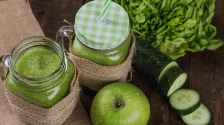 Ce alimente să alegi pentru o detoxifiere de vară a organismului?