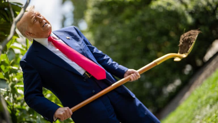 Opinia americanilor despre abilitățile lui Trump de a gestiona conflictul ruso-ucrainean