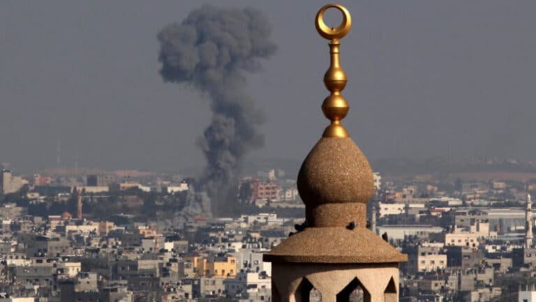 Peste 25 de victime în Gaza, iar Netanyahu promite ieșirea palestinienilor