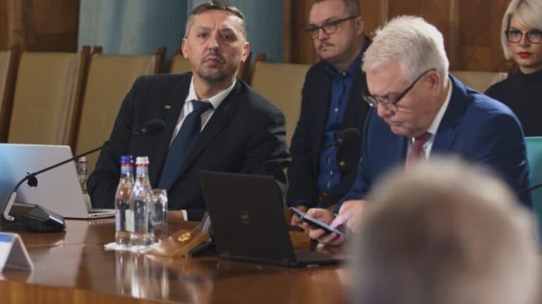 Daniel David analizează combinația pensie-salariu: “Educația a oferit soluțiile necesare în vremuri dificile. E timpul să punem punct.”