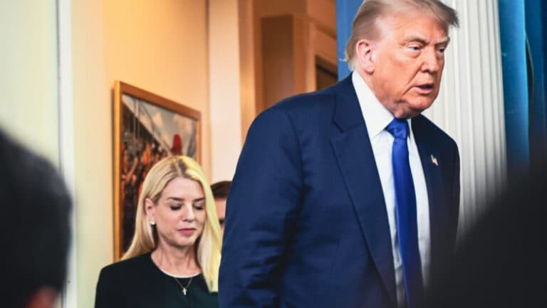 Justiția își îndreaptă privirea asupra unei posibile conspirații anti-Trump legate de influența Rusiei în alegerile din 2016