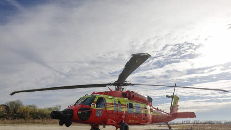 Intervenție rapidă: Doi români grav răniți în Bulgaria, transportați de urgență cu elicopterul Black Hawk la București