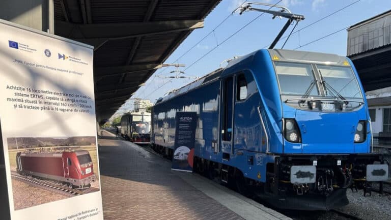 Prima locomotivă electrică Alstom Traxx a sosit în România, unde își demonstrează puterea la Făurei, atingând 200 km/h și având capacitatea de a tracta 16 vagoane
