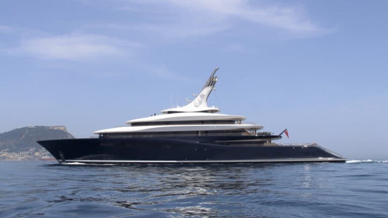 Superyachtul lui Bill Gates, „Breakthrough”, alimentat cu hidrogen, își caută noul proprietar la prețul de 645 de milioane de dolari