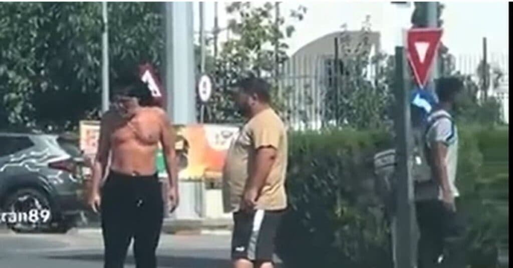 Gigi Becali în ipostaze neașteptate! Latifundiarul din Pipera, surprins fără cămașă pe șantier