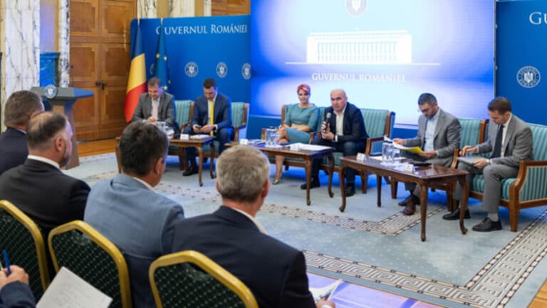 Guvernul propune o majorare de 70% a impozitelor locale. Ce alte strategii se preconizează pentru întărirea finanțelor primăriilor?