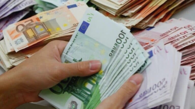 Guvernul oprește avansul investițiilor din PNRR: proiecte suspendate, șantiere întârziate, comunități în așteptare