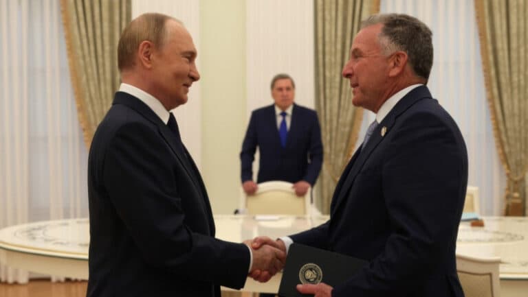 „Neclarități în dialogul dintre Witkoff și Putin: reprezentantul lui Trump ar fi interpretat greșit intențiile Rusiei.”