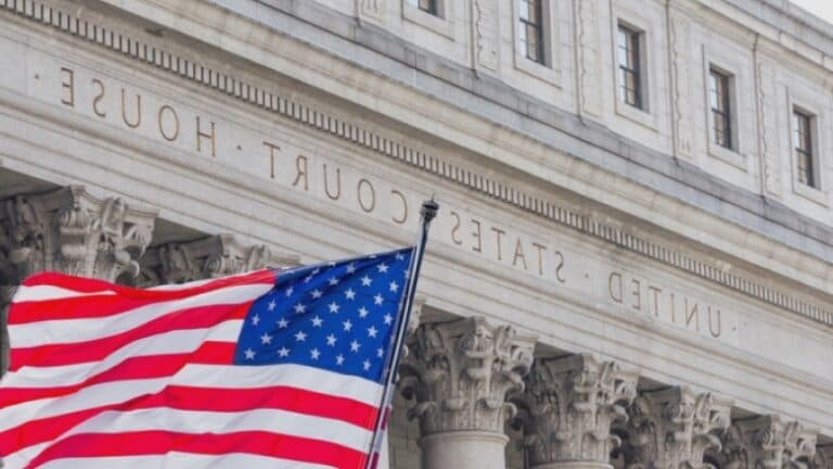 Hackerii ruși au compromis, ani de zile, fișiere confidențiale din justiția americană. Donald Trump răspunde: „Asta e specialitatea lor. Sunt foarte buni.”