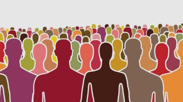 România în fața unei provocări: Scăderea populației și accentuarea îmbătrânirii sociale