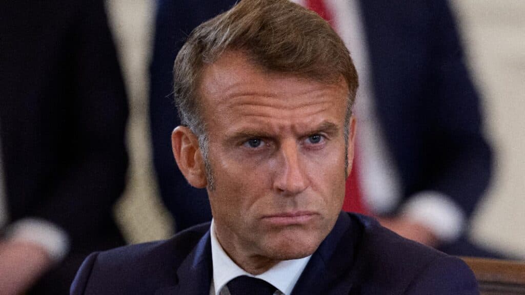 Macron își menține poziția: Președintele de la Élysée solicită măsuri punitive suplimentare pentru Rusia în cazul în care negocierile nu dau rezultate
