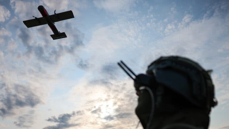 Strategia inovatoare utilizată de soldații ucraineni pentru a face față atacurilor cu drone rusești. Descoperiți detaliile operațiunii Interflex