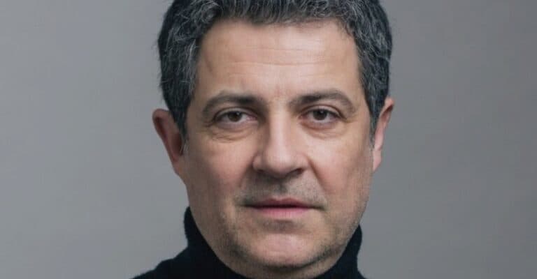 Mihai Călin își deschide sufletul despre cei 22 de ani de căsnicie: „Viața ne transformă. Am întâmpinat provocări.”
