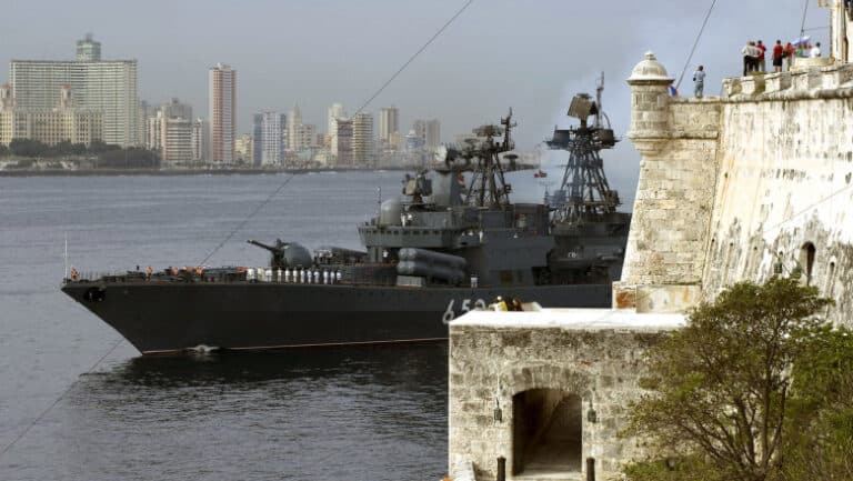 Destinul incert al navei antisubmarin Amiral Chabanenko: de la fregată la o soartă asemănătoare cu cea a portavionului Kuznețov